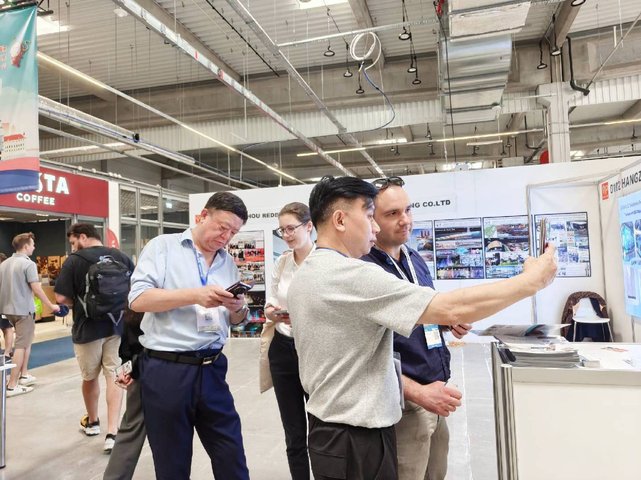 中东欧万亿市场窗口开启——第十六届波兰中国出口品牌联展开幕