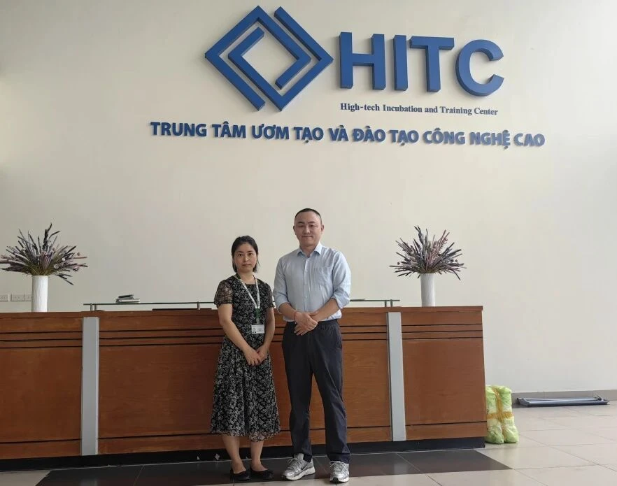 米奥兰特越南工业行拜访河内市工业园区政府管理机构——其管辖的园区年营收达121亿美元